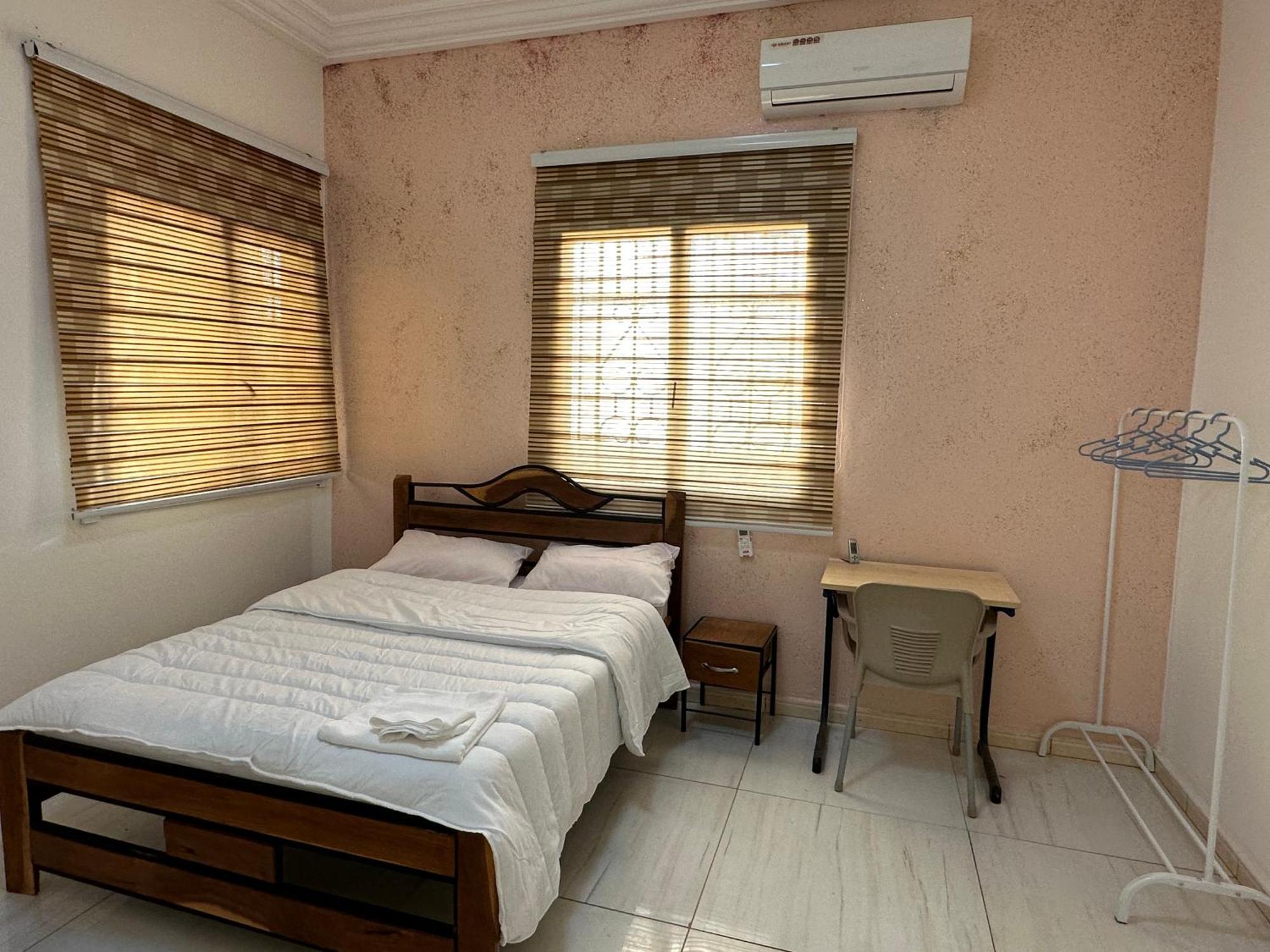 Residences Primis Thies - Appartements Et Chambres מראה חיצוני תמונה