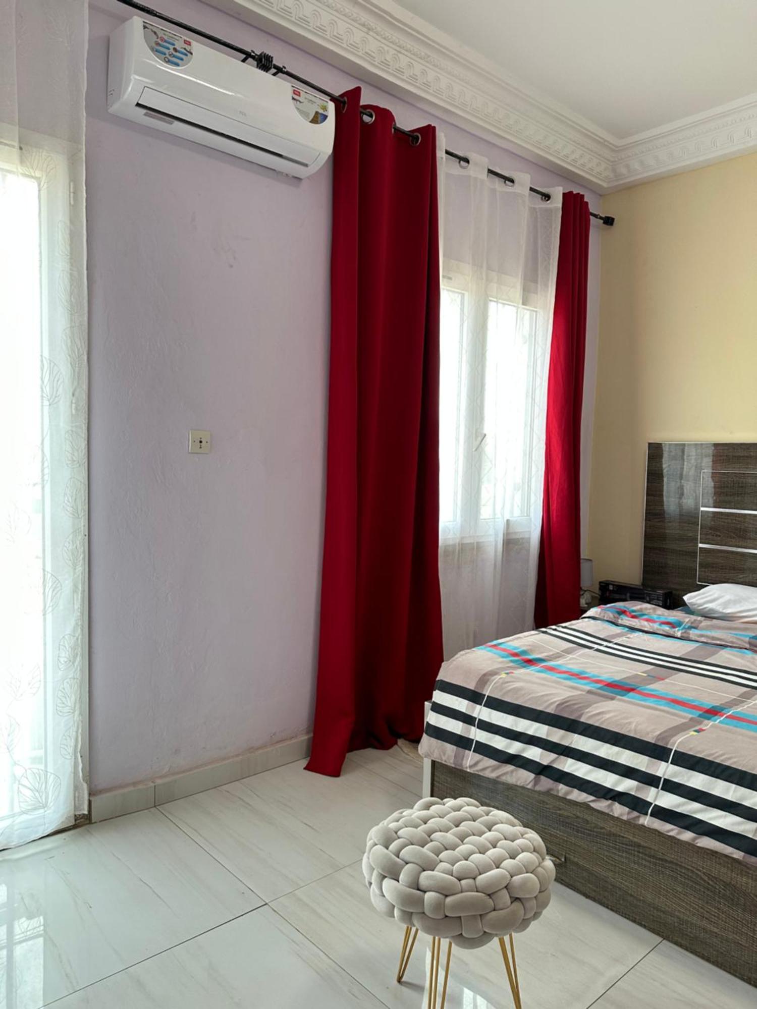 Residences Primis Thies - Appartements Et Chambres מראה חיצוני תמונה